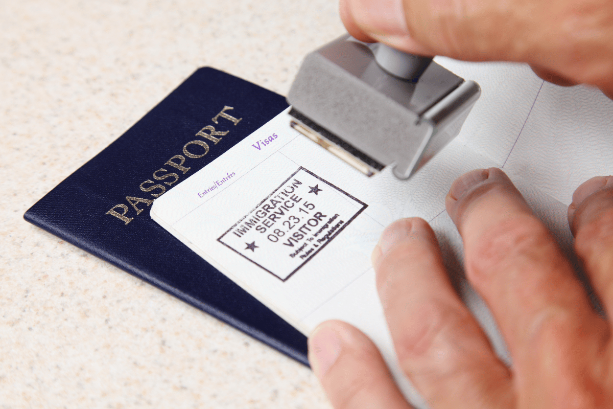 uk passport renewal from overseas